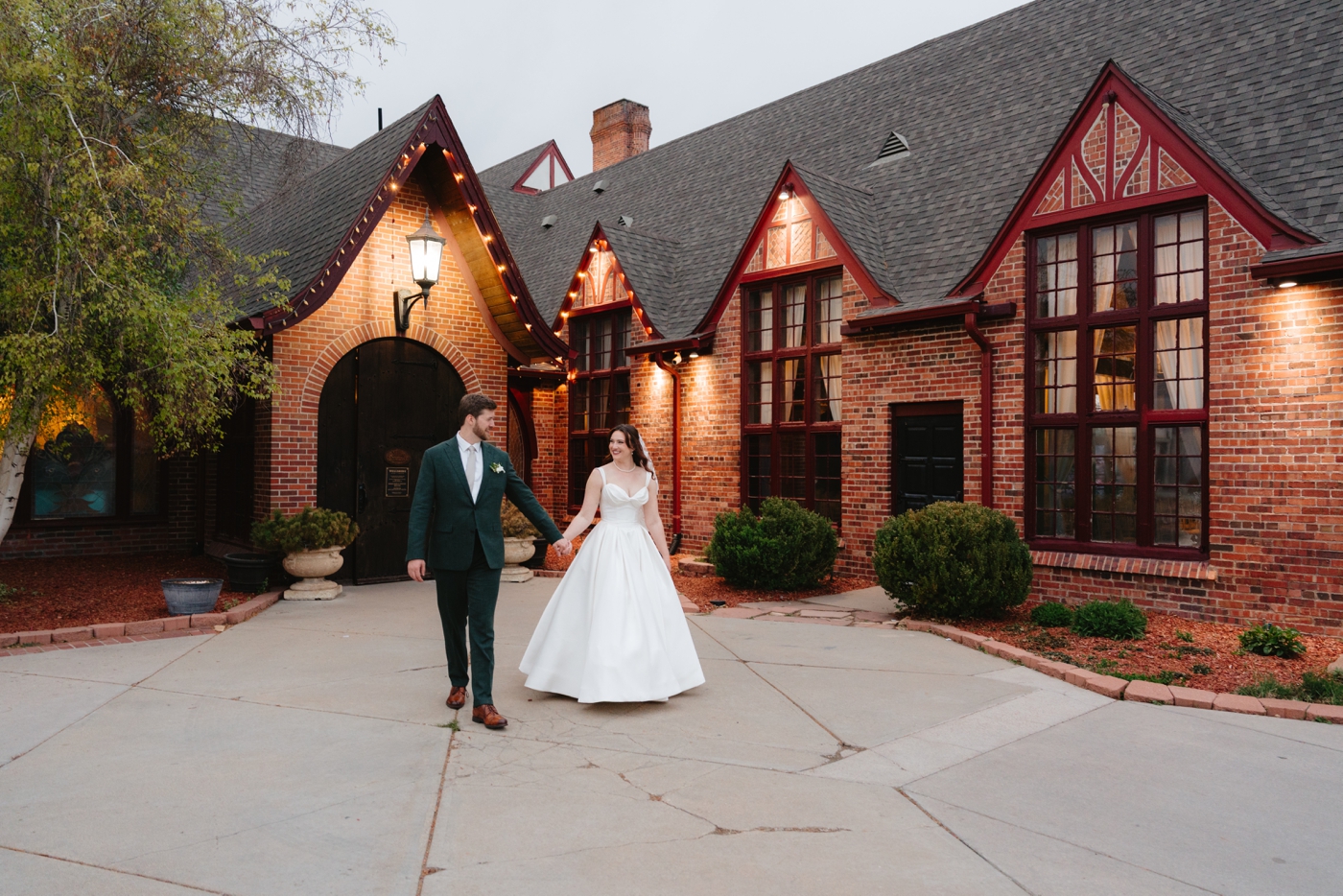 Bridal portrait outside of the Wellshire Event Center